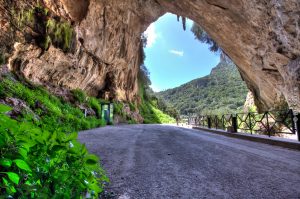Grotte_San_Giovanni-920px